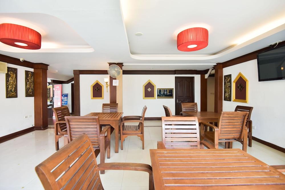 Oyo 389 Sira Boutique Residence Phuket Exterior photo